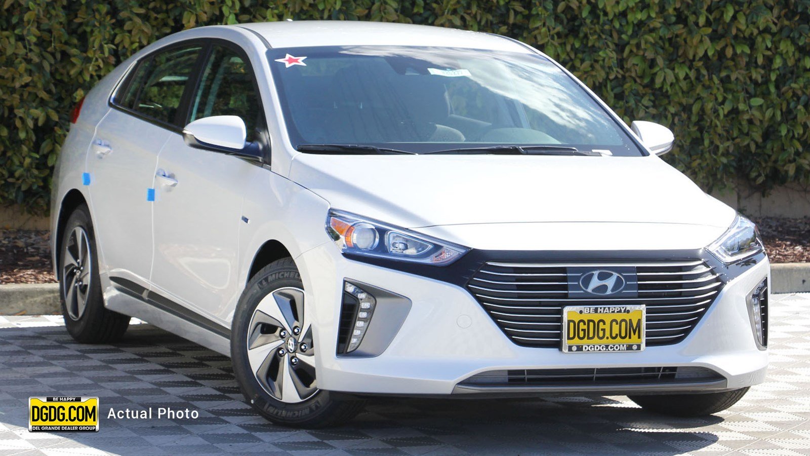 Ioniq Hybrid Sel Hatchback In Capitol Hyundai San Jose Br 888 245 New 2019 Hyundai Ioniq Hybrid Sel